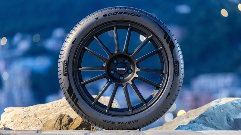 Вы сейчас просматриваете Pirelli анонсировала новые поколения летних шин Scorpion и Powergy